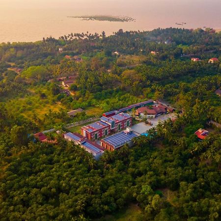Treat Beach Resort Bordi Экстерьер фото