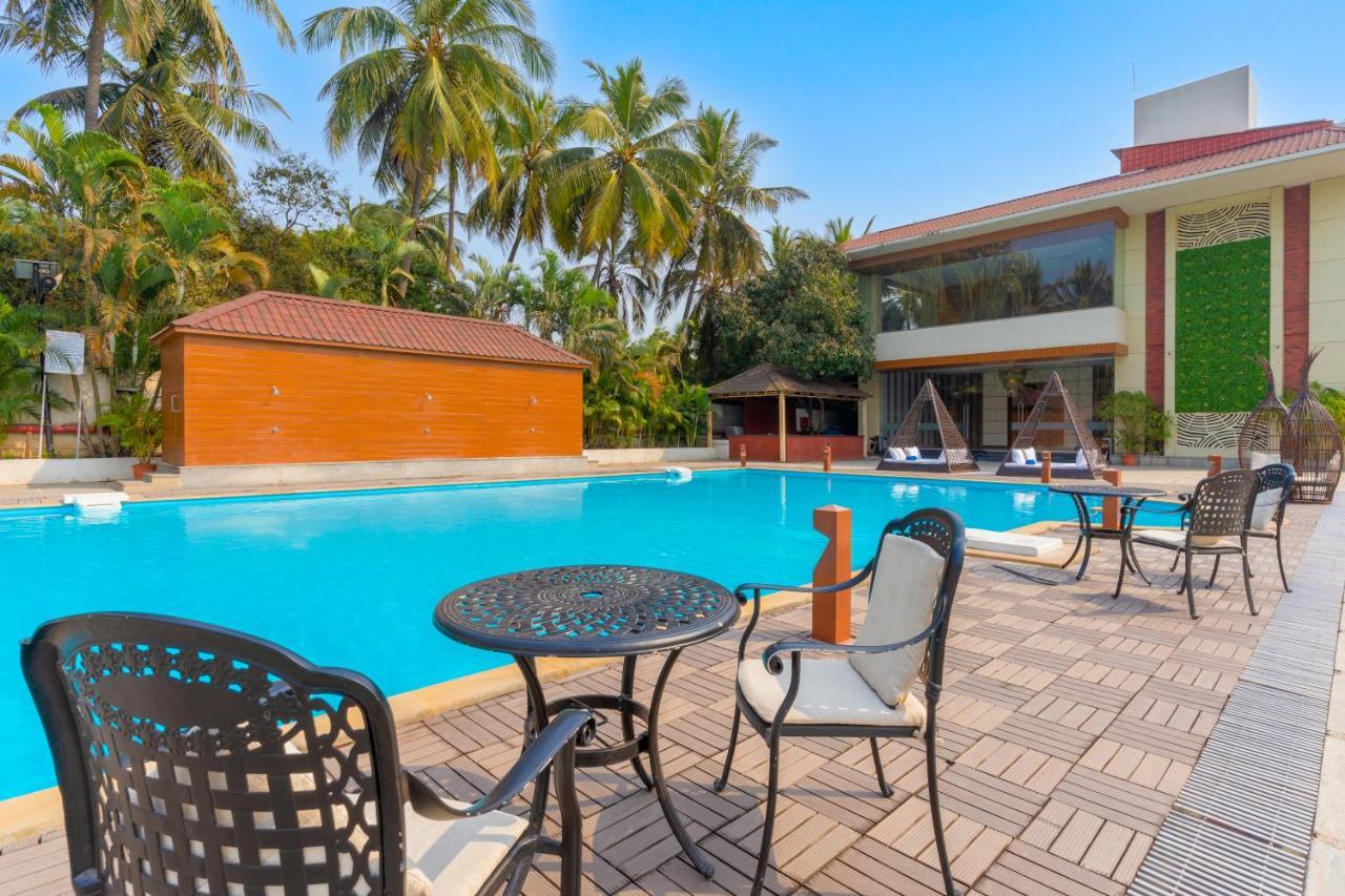 Treat Beach Resort Bordi Экстерьер фото